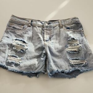 Y2K SZ 9 Light Blue Distressed Jean Shorts